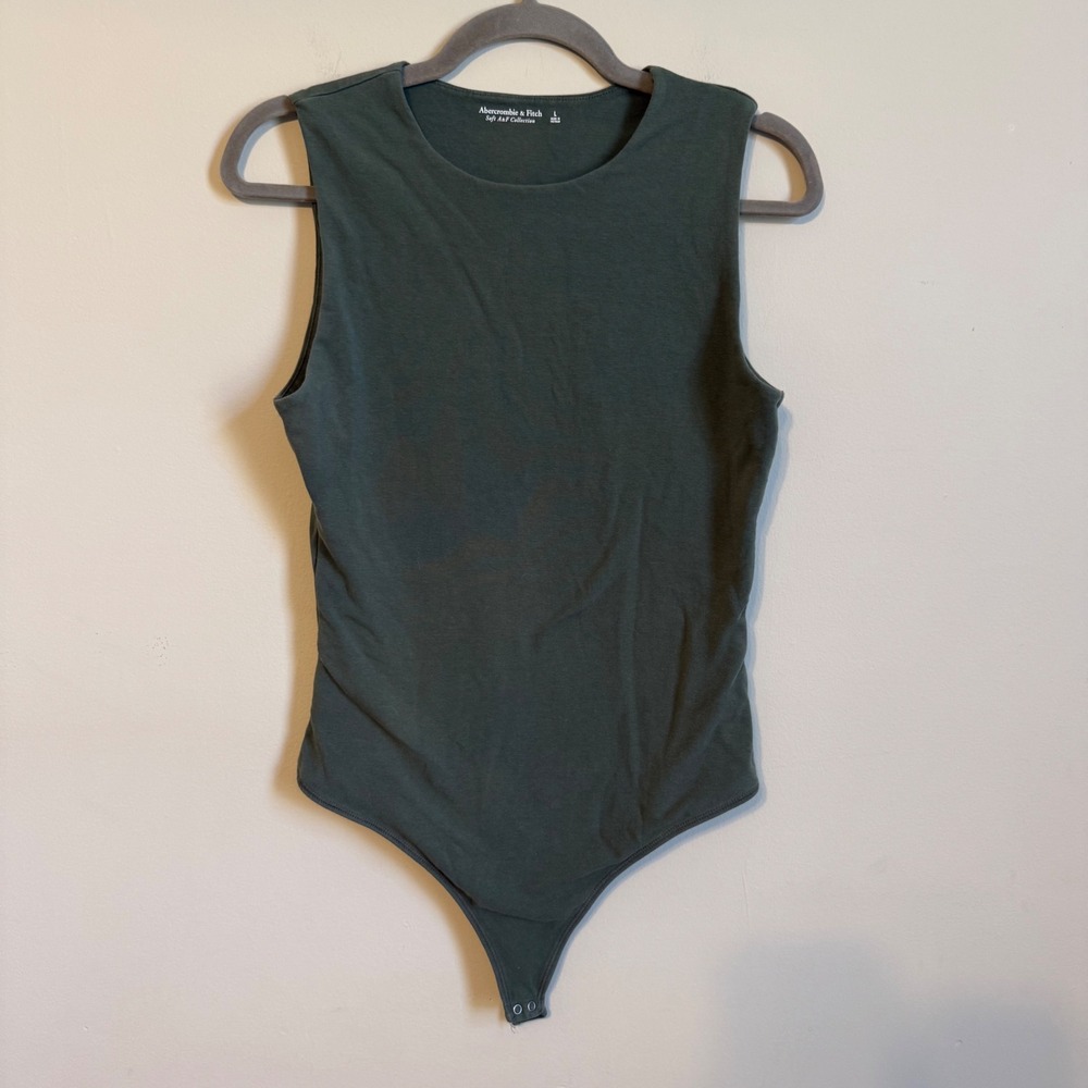 Abercrombie & Fitch Soft AF Collection Bodysuit Green Sleeveless Crew Neck L